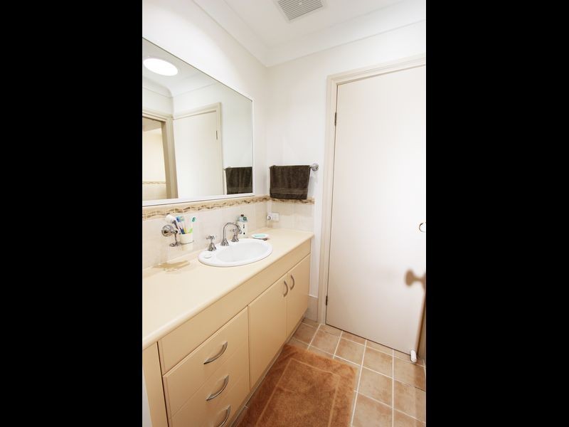 8 Shearwater Crescent, Harrington NSW 2427