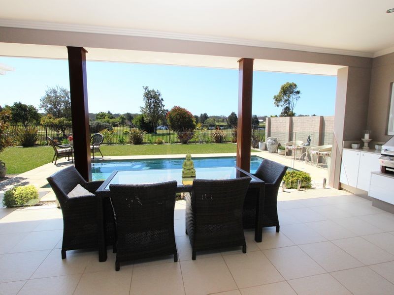 64 Pretoria Parade, Harrington NSW 2427