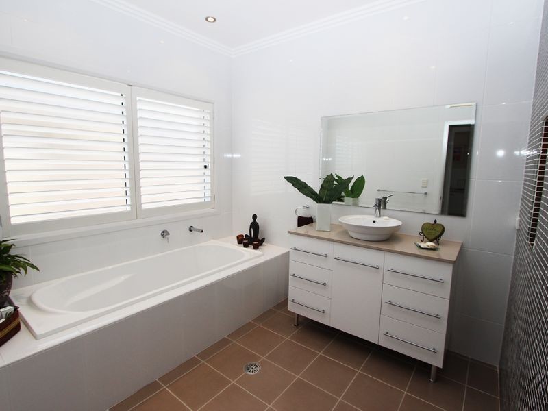 64 Pretoria Parade, Harrington NSW 2427