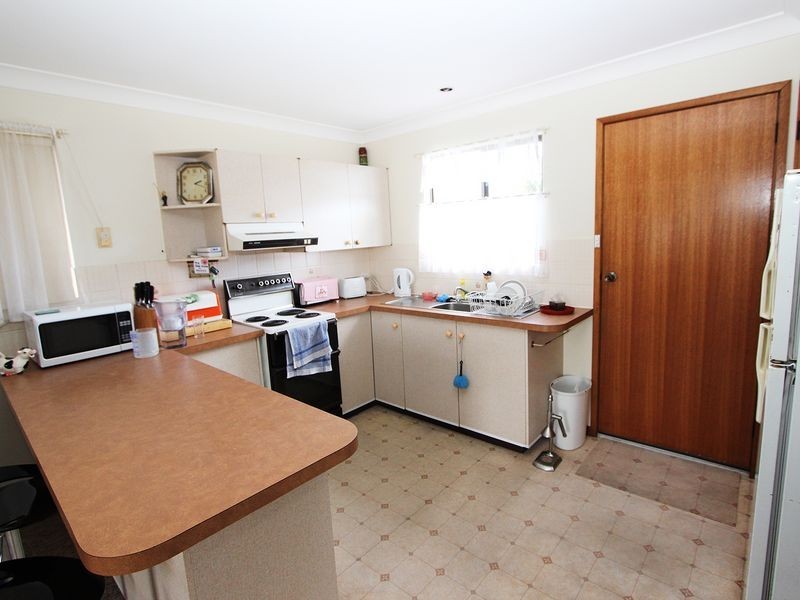 11 Glacken Street, Harrington NSW 2427