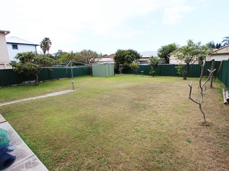 11 Glacken Street, Harrington NSW 2427