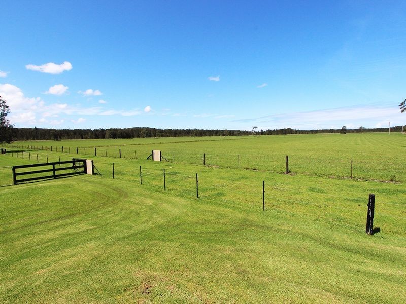 173 Harrington Road, Coopernook NSW 2426