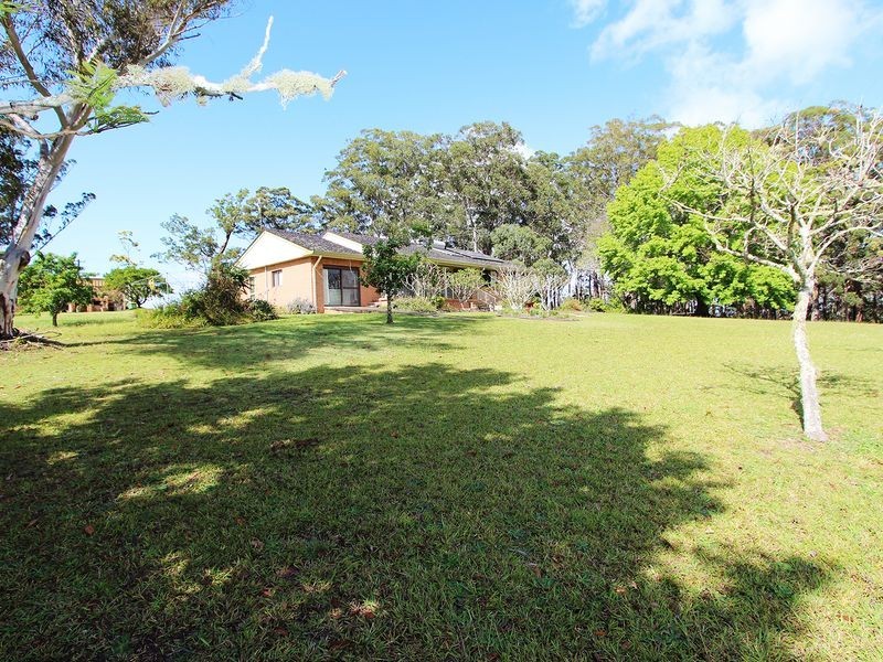 6 Springhill Road, Coopernook NSW 2426
