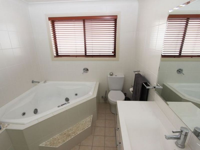 8 John Gollan Avenue, Harrington NSW 2427