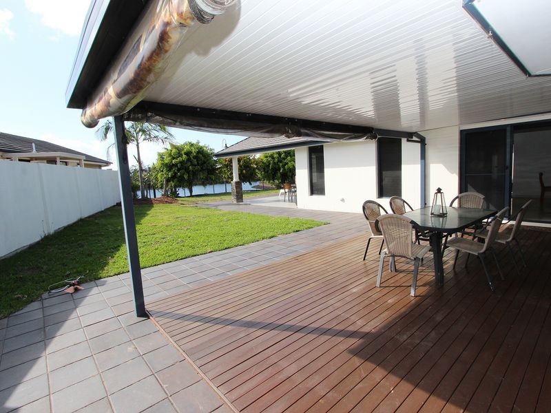 8 John Gollan Avenue, Harrington NSW 2427