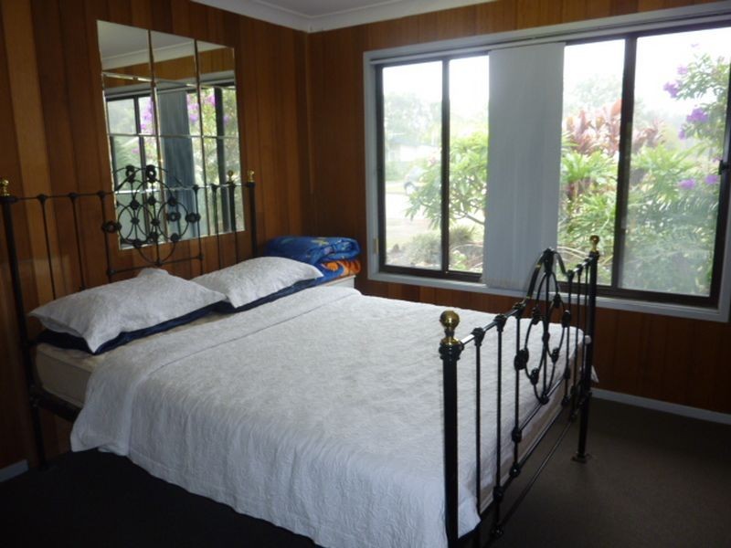 35 Glacken Street, Harrington NSW 2427