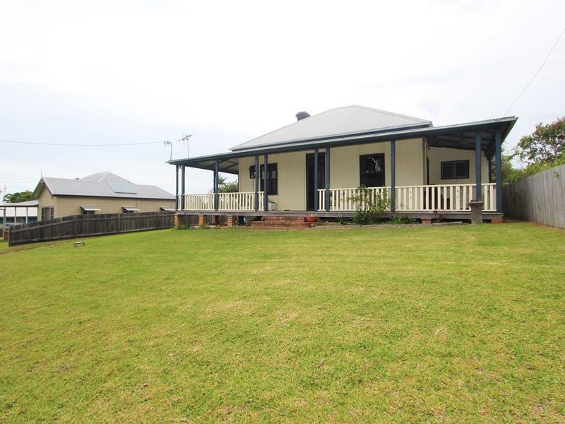 28 Bangalow Road, Coopernook NSW 2426