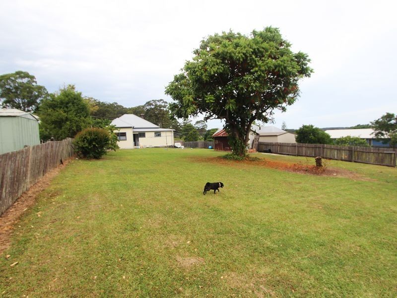 28 Bangalow Road, Coopernook NSW 2426