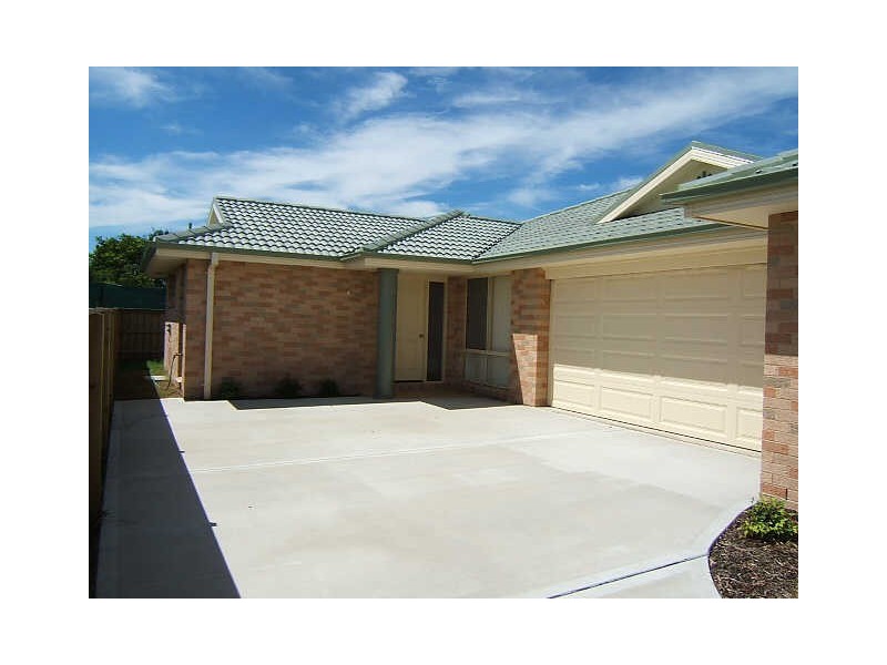 2/25 Electra Parade, Harrington NSW 2427