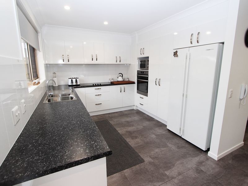 2/37-43 Electra Parade, Harrington NSW 2427