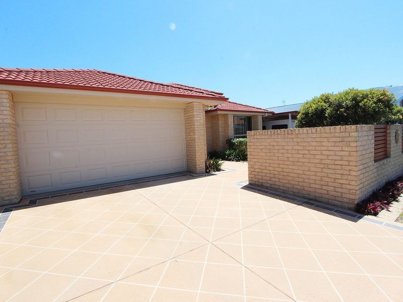 11a Diamantina Circuit, Harrington NSW 2427