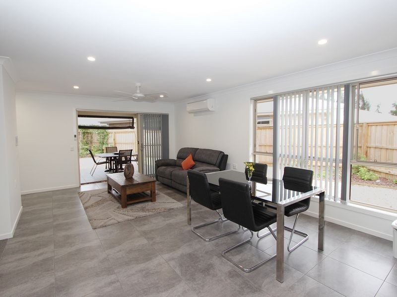 2/37-43 Electra Parade, Harrington NSW 2427