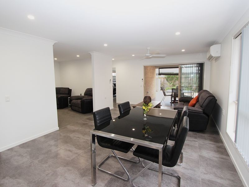 2/37-43 Electra Parade, Harrington NSW 2427