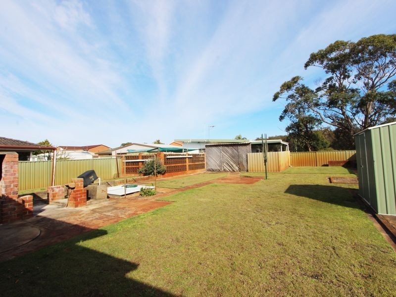 12 Glacken Street, Harrington NSW 2427