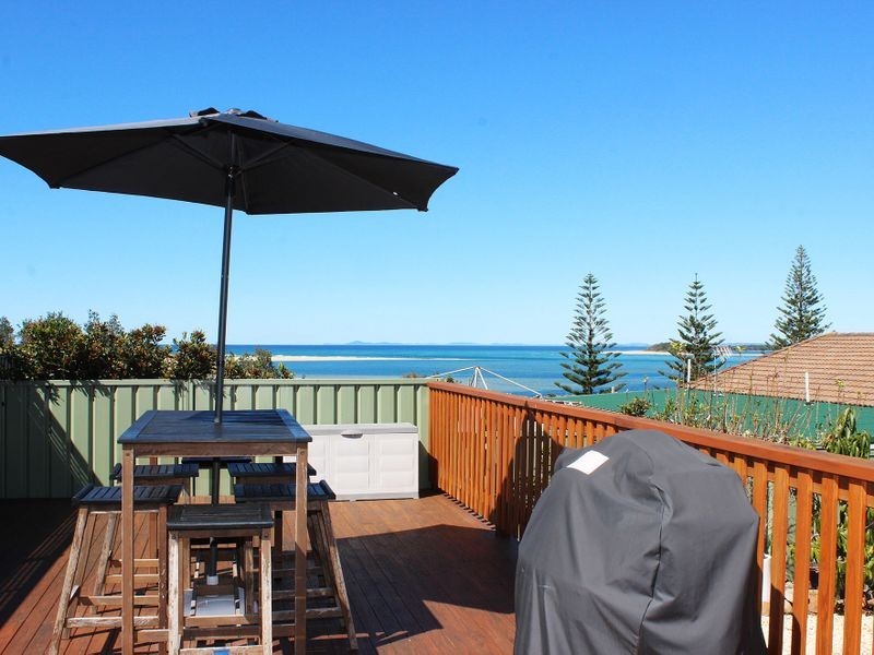 24 High Street, Harrington NSW 2427