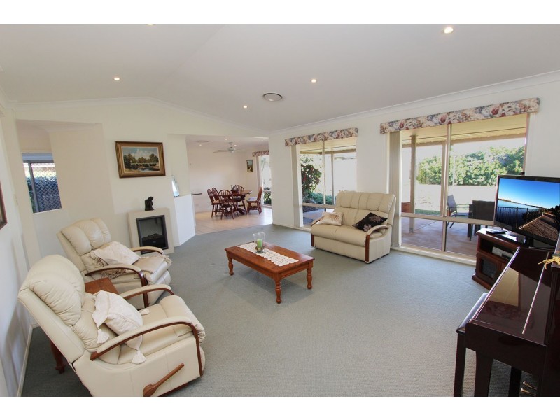 24 John Gollan Avenue, Harrington NSW 2427