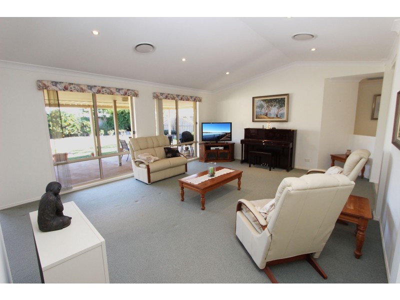 24 John Gollan Avenue, Harrington NSW 2427