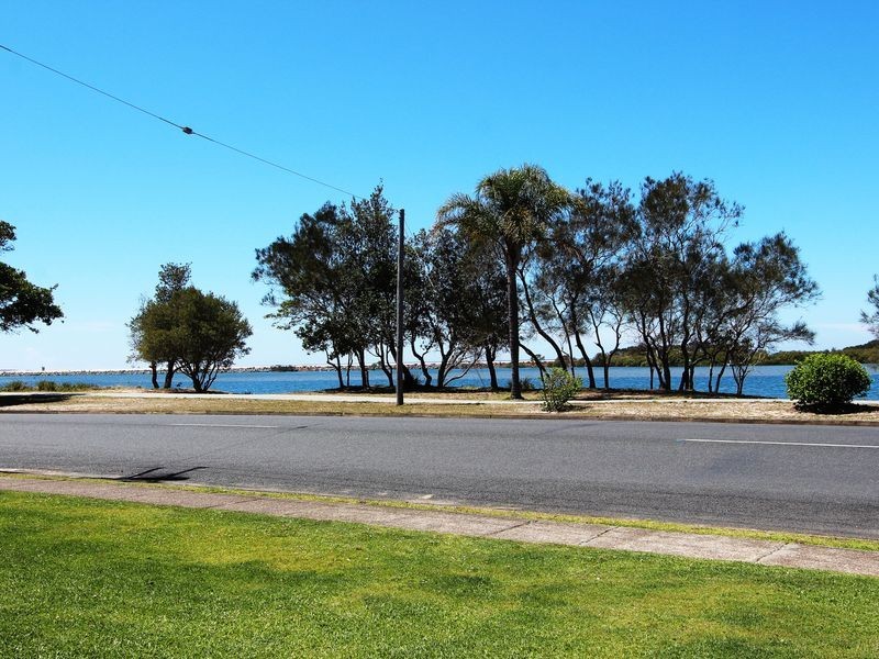 131 Beach Street, Harrington NSW 2427