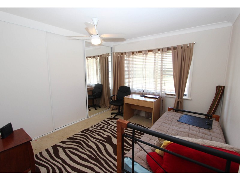 261 Beach Street, Harrington NSW 2427