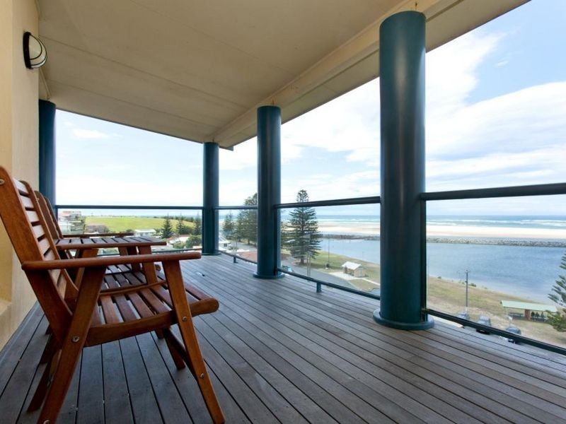 1 Crown Street, Harrington NSW 2427