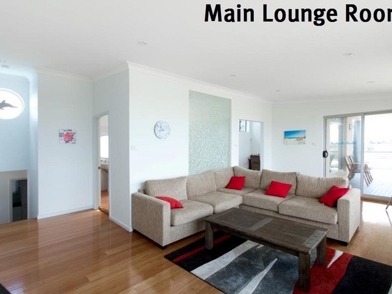 1 Crown Street, Harrington NSW 2427