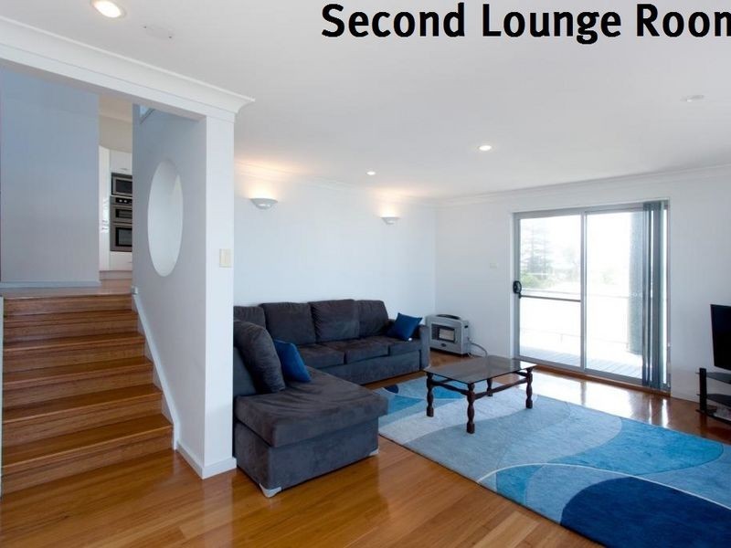 1 Crown Street, Harrington NSW 2427