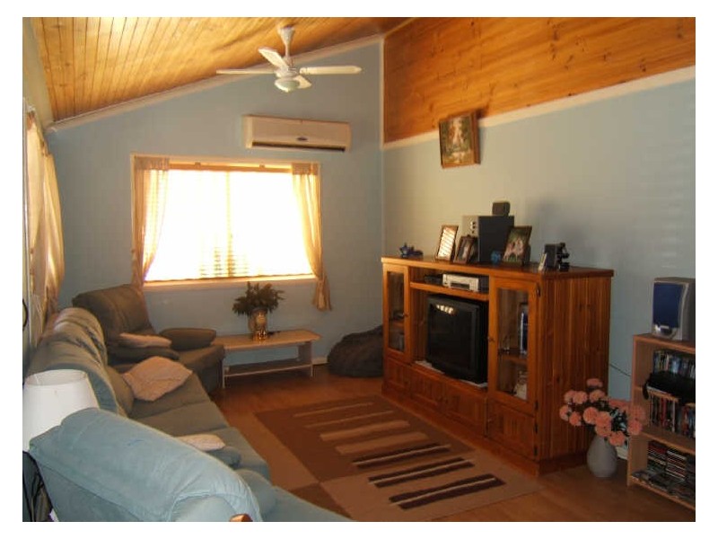 37 Glacken Street, Harrington NSW 2427