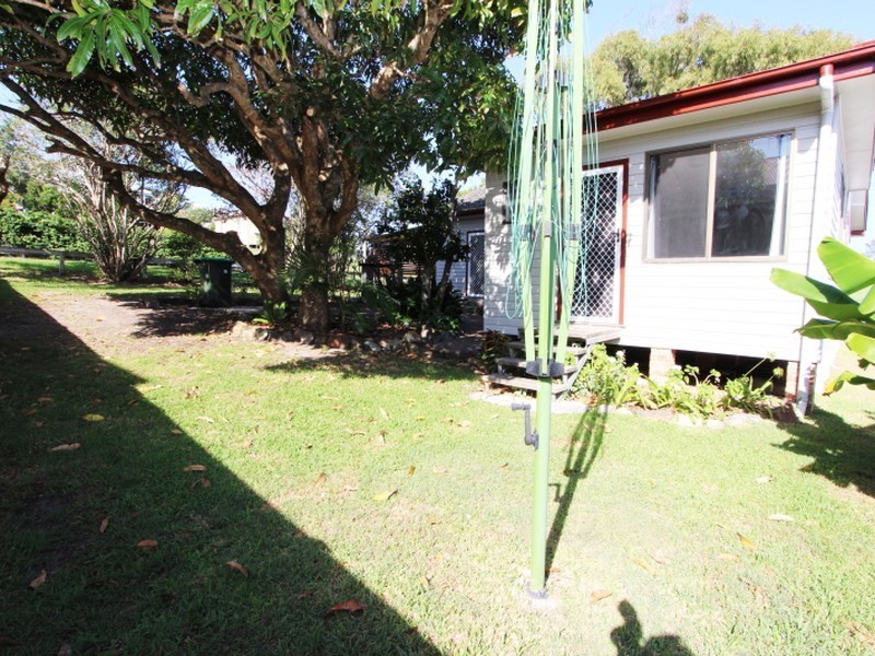 1 Nicholson Street, Harrington NSW 2427