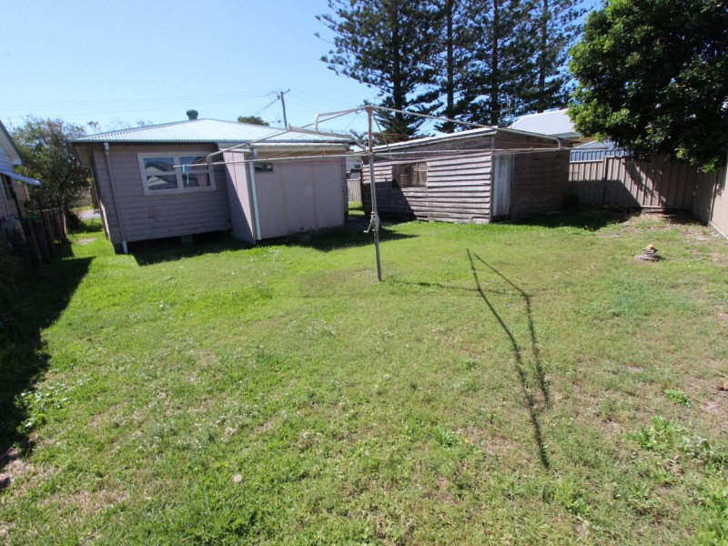 4 Latham Avenue, Harrington NSW 2427