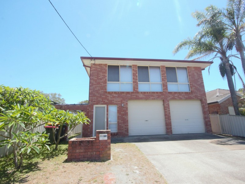 1/11 Latham Avenue, Harrington NSW 2427