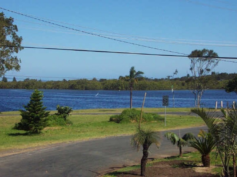 1 River Street, Harrington NSW 2427