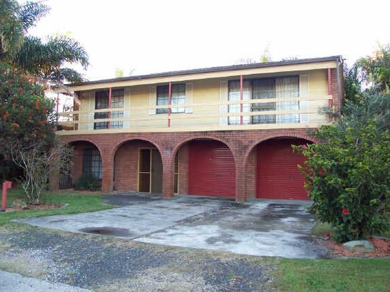 1 River Street, Harrington NSW 2427