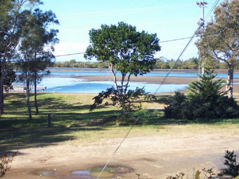 1 River Street, Harrington NSW 2427