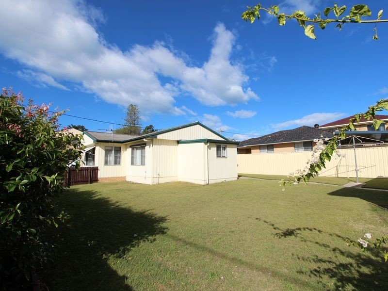 14 Pilot Street, Harrington NSW 2427
