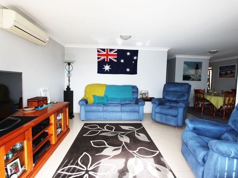 2/15 Granter Street, Harrington NSW 2427