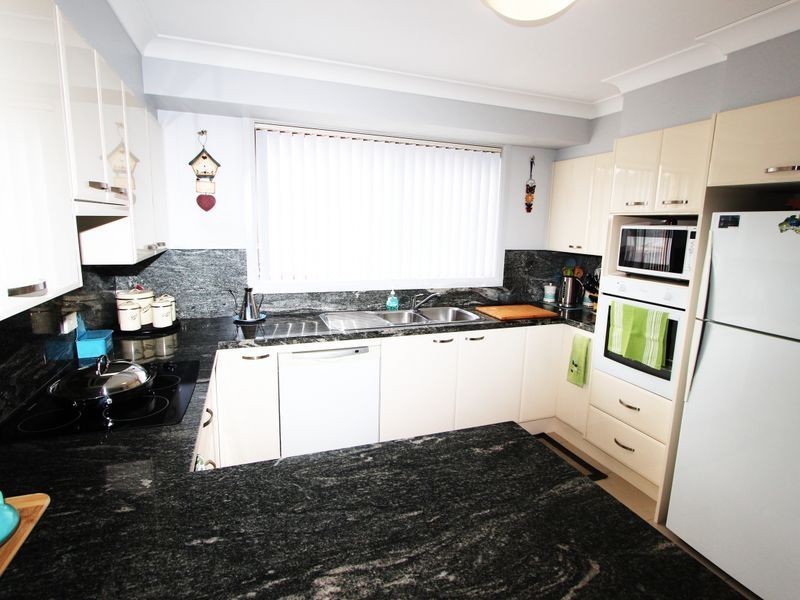 2/15 Granter Street, Harrington NSW 2427