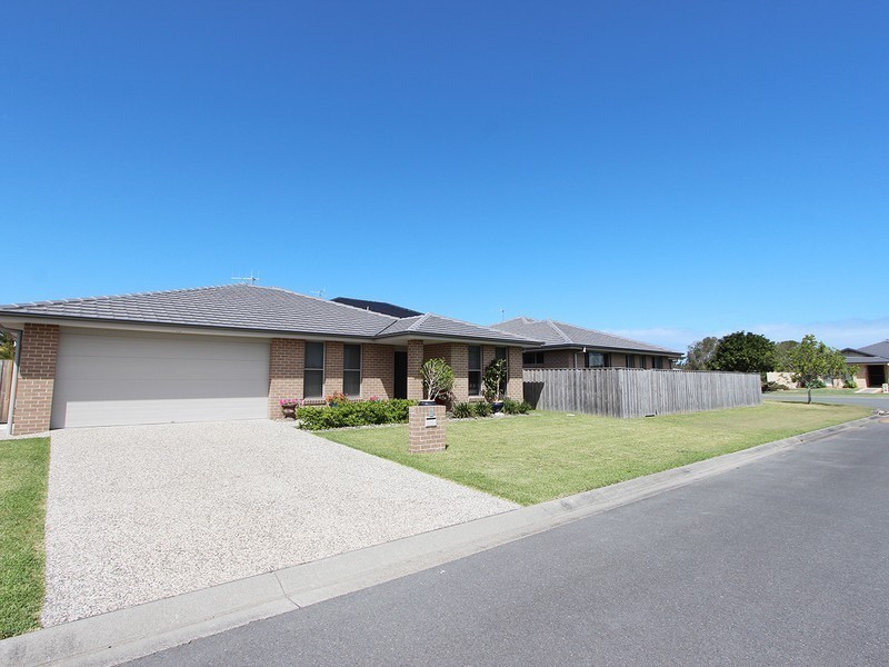 1 Ellen Place, Harrington NSW 2427
