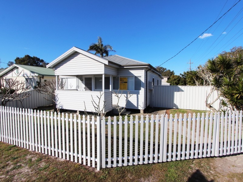 17 Murray Street, Harrington NSW 2427