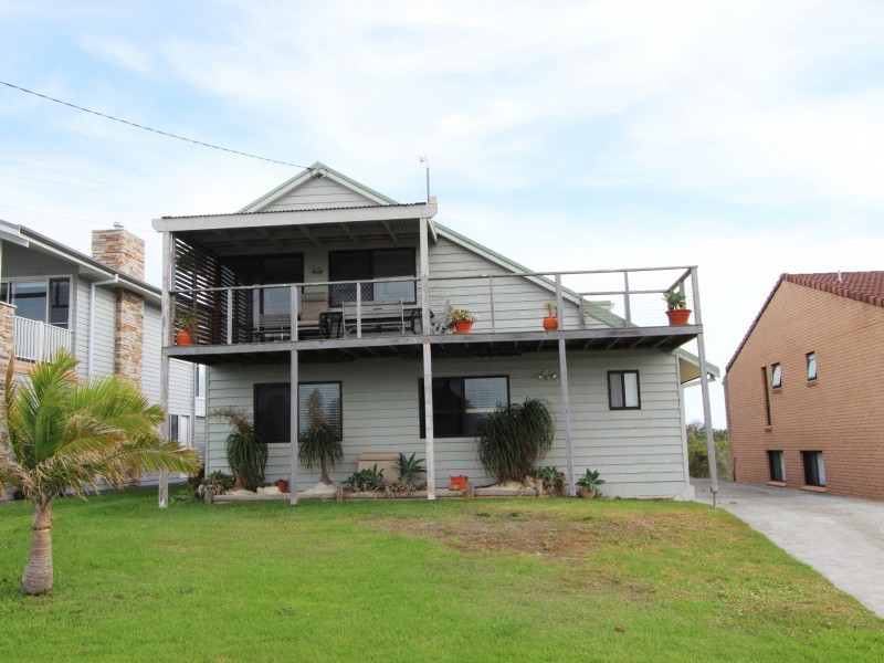 5 Geoffrey Street, Crowdy Head NSW 2427