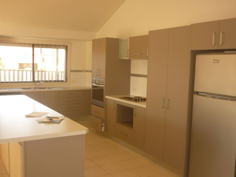 1 John Gollan Avenue, Harrington NSW 2427