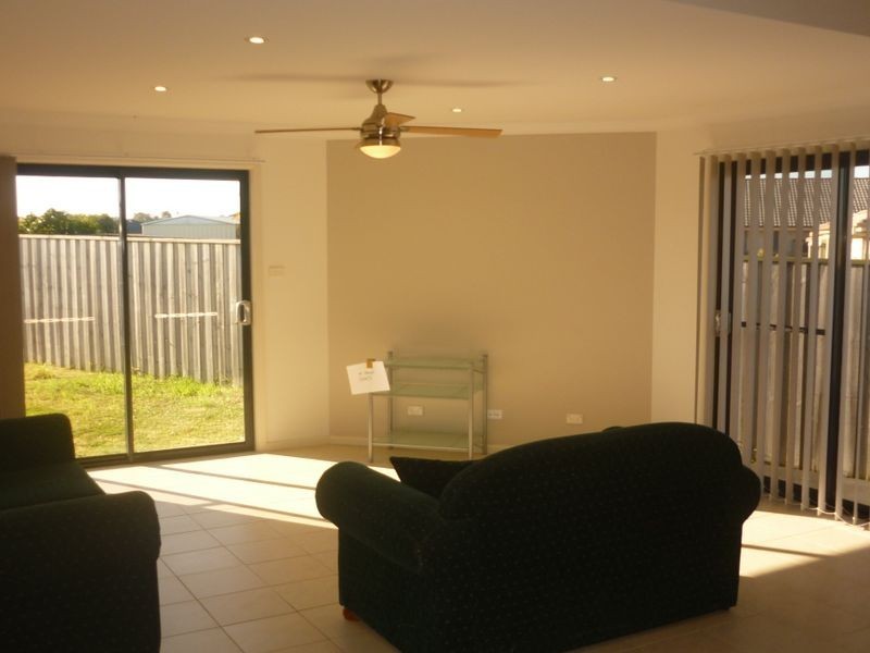 1 John Gollan Avenue, Harrington NSW 2427