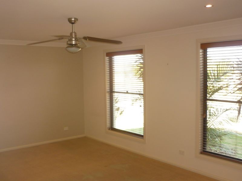 1 John Gollan Avenue, Harrington NSW 2427