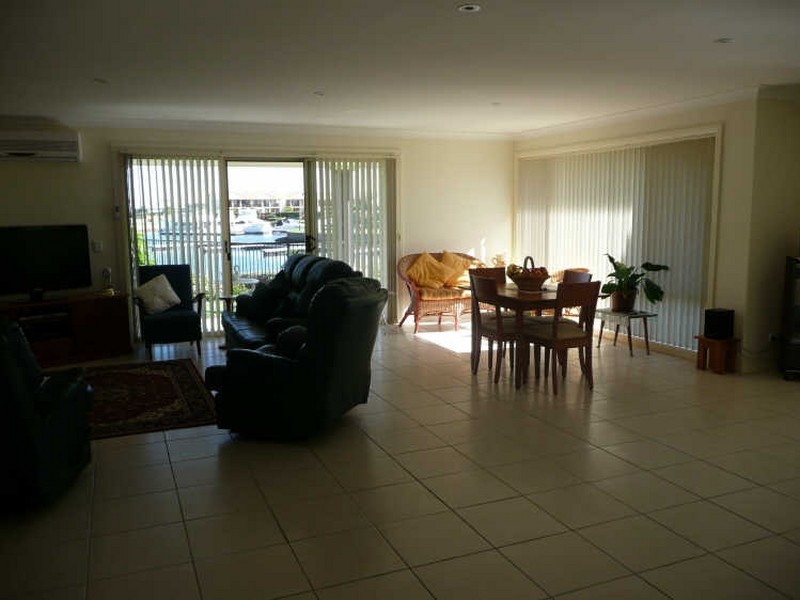 3/27-29 Sovereign Avenue, Harrington NSW 2427