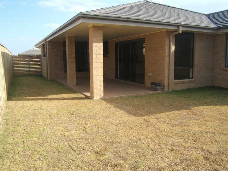 4 Demi Parade, Harrington NSW 2427