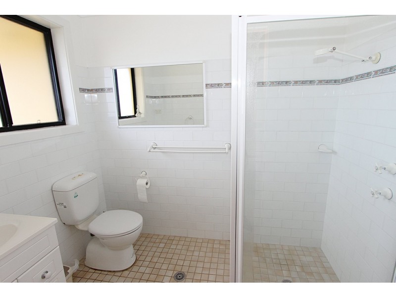 2/41 Beach Street, Harrington NSW 2427