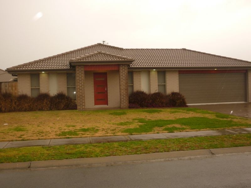 3 Echo Parade, Harrington NSW 2427