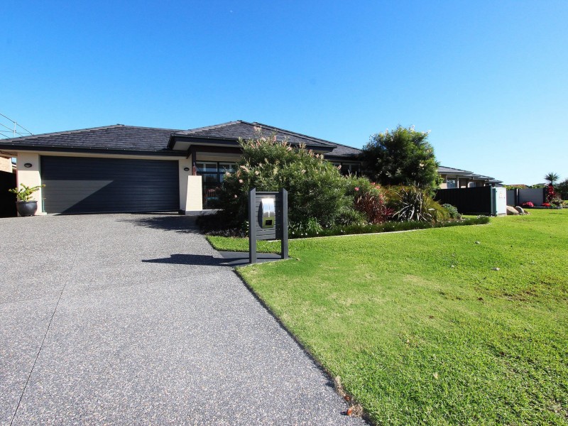 3 Diamantina Circuit, Harrington NSW 2427