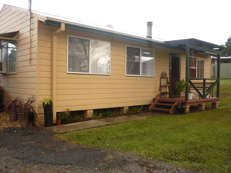 17 Mitchell Close, Coopernook NSW 2426
