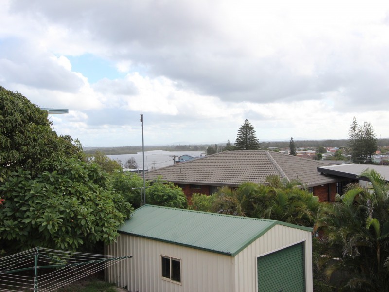 6 Crown Street, Harrington NSW 2427