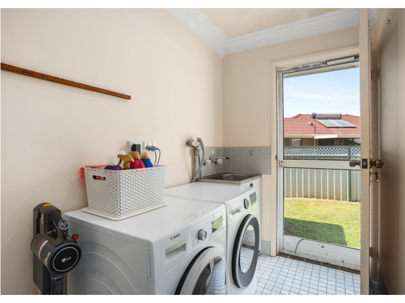 12 Shearwater Crescent, Harrington NSW 2427